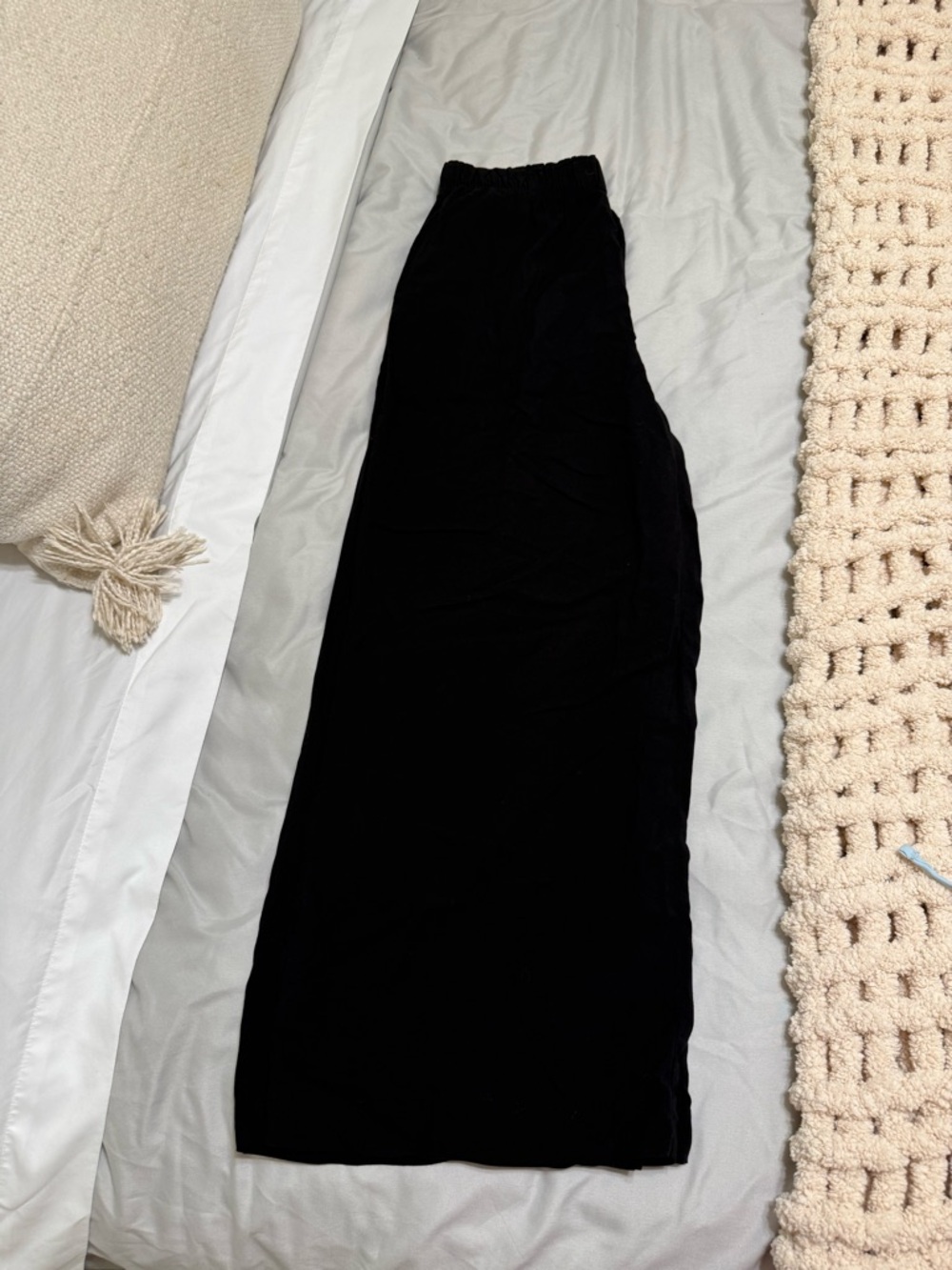 H&M Black linen pants Elastic Waist